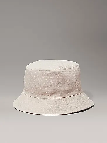 25_CALVIN_KLEIN_BUCKET_HAT_ROYCE